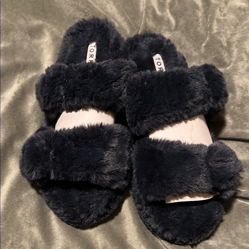 NEW Torrid Plush Navy Slippers, 9WW